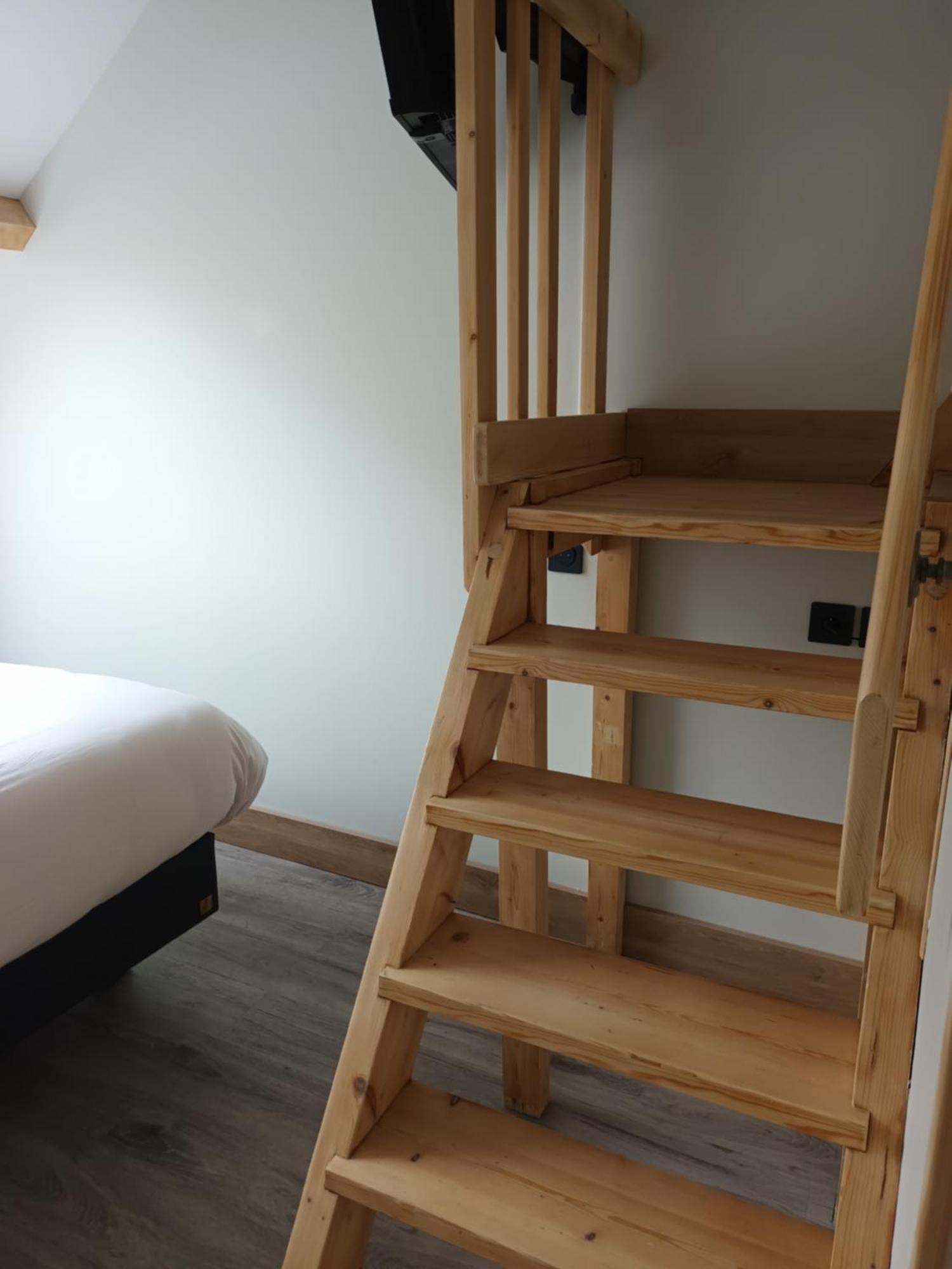 Hotel-Restaurant Logis L'Aubrac Laguiole Kültér fotó